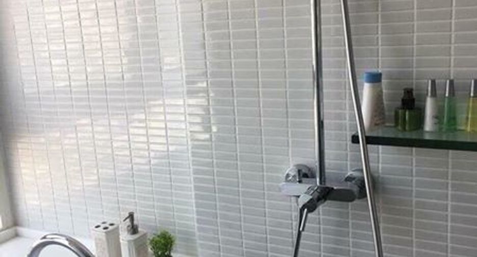 For rent 3 bedrooms condo in Bang Lamung, Chonburi