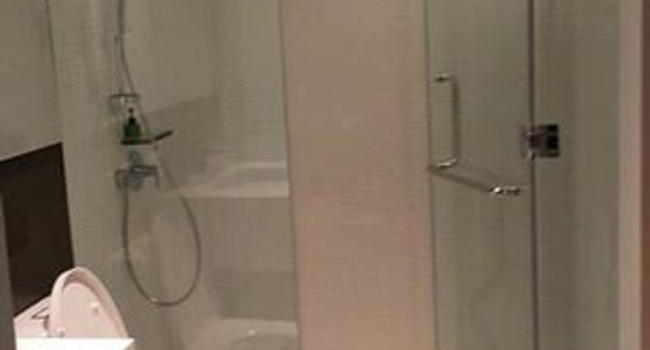 For rent 3 bedrooms condo in Bang Lamung, Chonburi