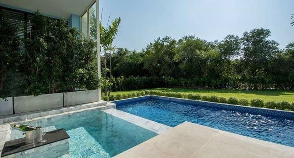 For sale 1 bed condo in Sattahip, Chonburi
