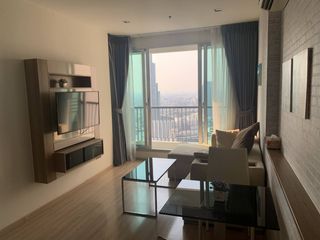 Condo en alquiler de 1 habitaciones en Sathon, Bangkok