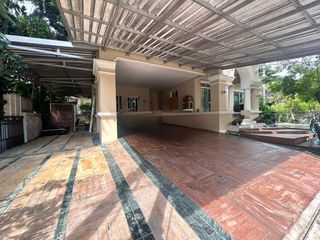 出售 4 卧室 独立屋 在 Mueang Samut Prakan, Samut Prakan