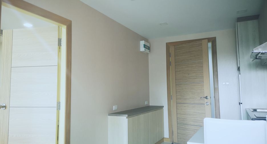Condo en venta y en alquiler de 1 habitaciones en Sattahip, Chonburi