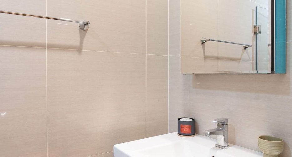 For rent and for sale 1 bed condo in Khlong Toei, Bangkok