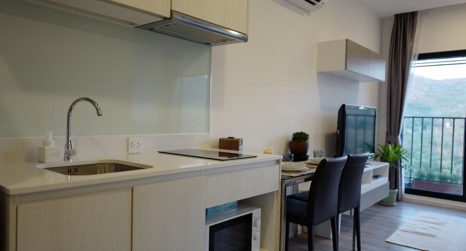 For sale studio condo in Si Racha, Chonburi