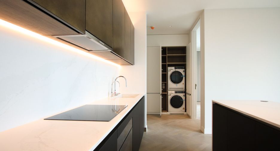 For sale 2 bedrooms condo in Sathon, Bangkok
