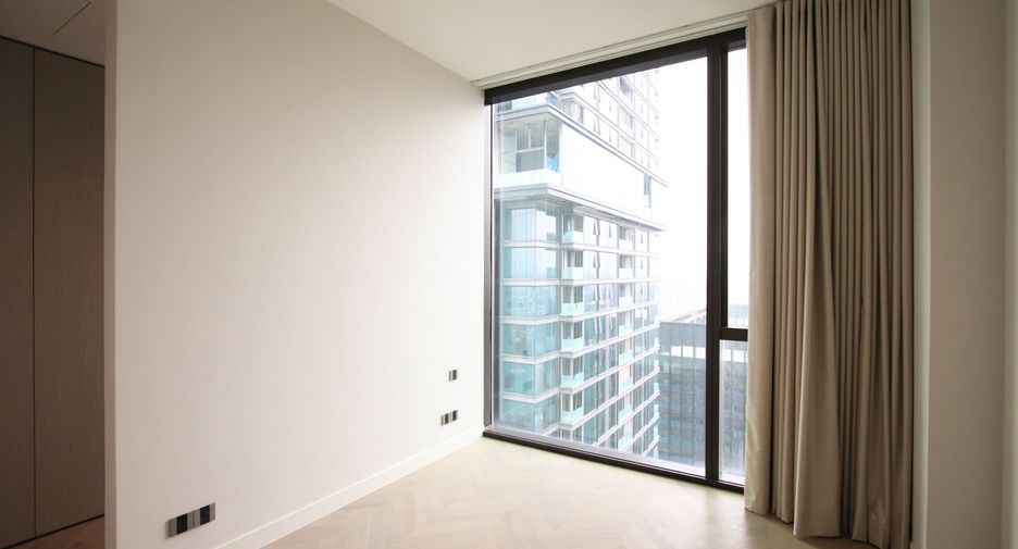 For sale 2 bedrooms condo in Sathon, Bangkok