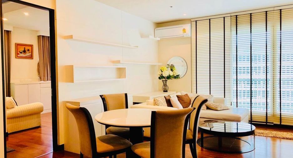 For rent 2 bedrooms condo in Pathum Wan, Bangkok