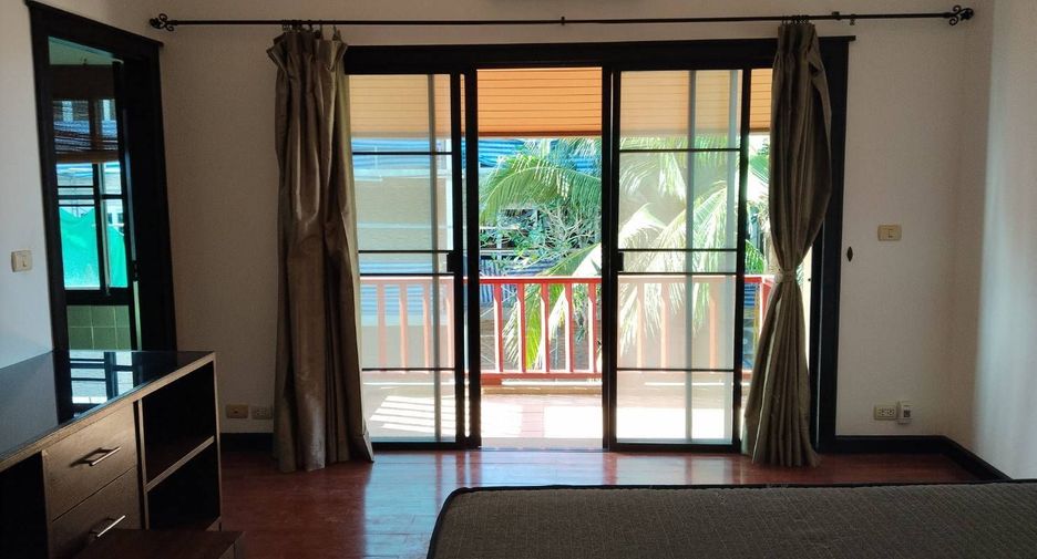 For sale 3 bedrooms villa in Thalang, Phuket