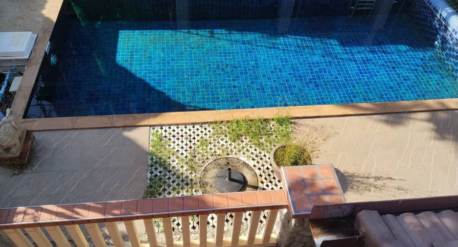 For sale 3 bedrooms villa in Thalang, Phuket