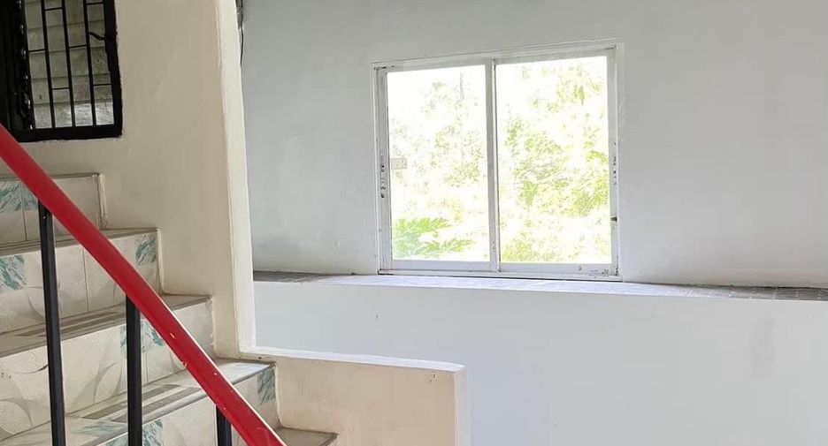 For sale 2 bedrooms retail Space in Sattahip, Chonburi