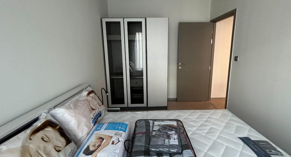 For rent 1 bed condo in Huai Khwang, Bangkok