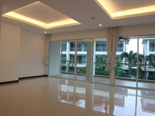 For sale 3 bedrooms condo in Mueang Krabi, Krabi