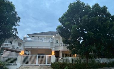 For rent 5 bedrooms house in Lat Krabang, Bangkok