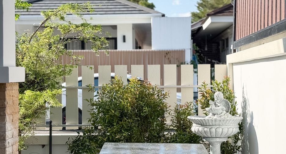 For rent 3 bedrooms house in Mueang Phuket, Phuket
