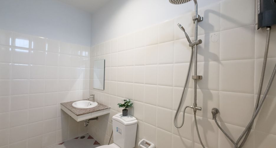 For rent 3 bedrooms house in Mueang Phuket, Phuket