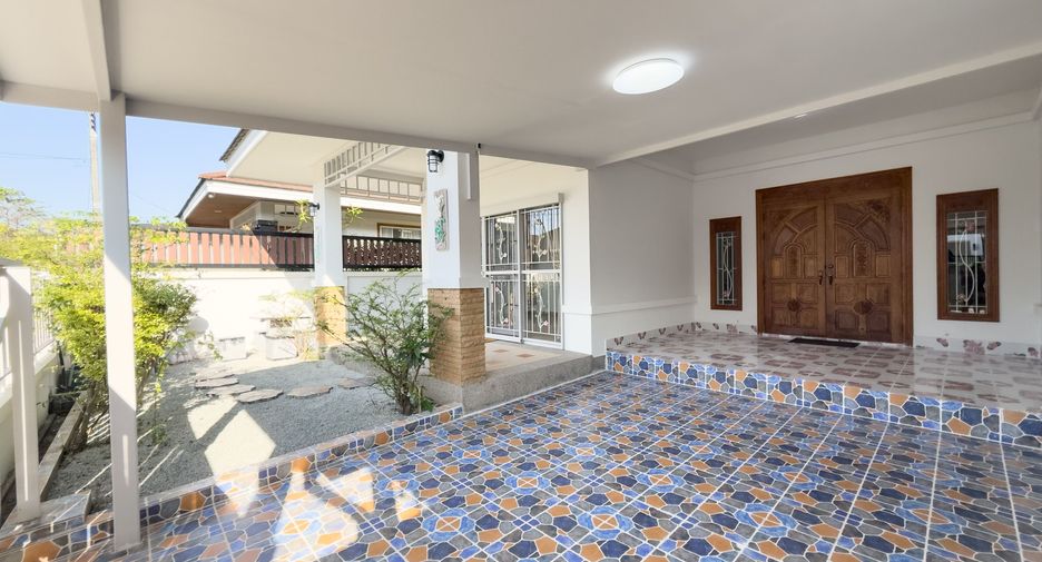 For rent 3 bedrooms house in Mueang Phuket, Phuket
