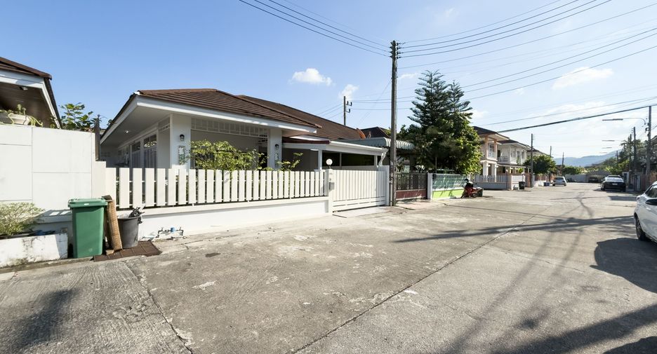 For rent 3 bedrooms house in Mueang Phuket, Phuket