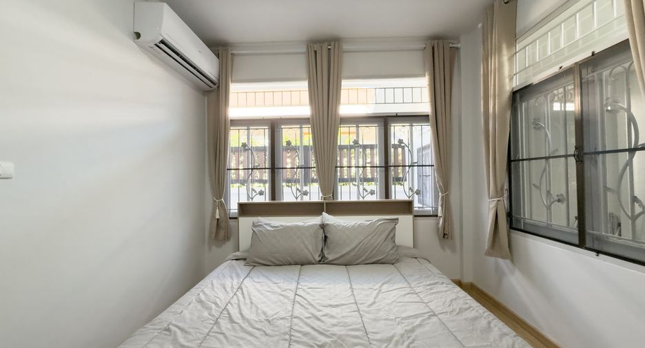 For rent 3 bedrooms house in Mueang Phuket, Phuket