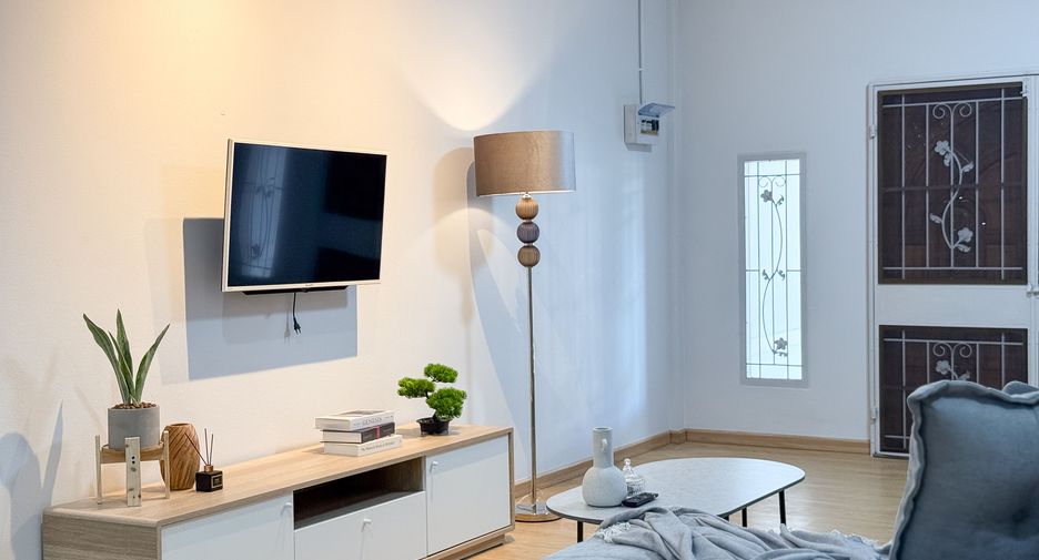 For rent 3 bedrooms house in Mueang Phuket, Phuket
