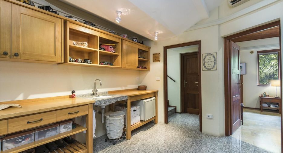 À vendre 6 chambres villa à Bang Lamung, Chonburi