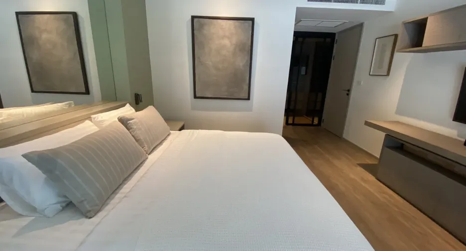 For rent 1 bed condo in Pathum Wan, Bangkok