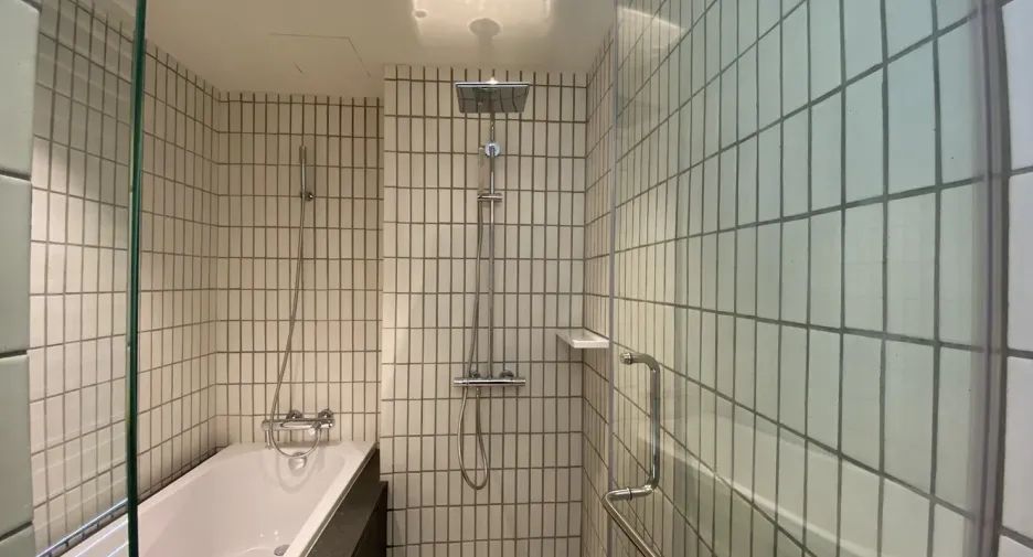 For rent 1 bed condo in Pathum Wan, Bangkok