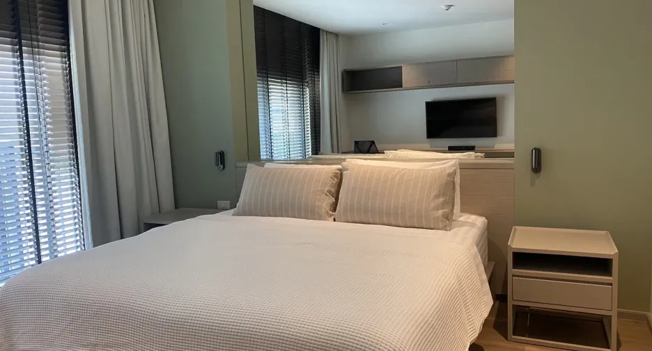 For rent 1 bed condo in Pathum Wan, Bangkok