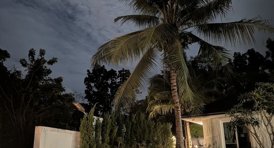 For sale 4 bedrooms villa in Kathu, Phuket