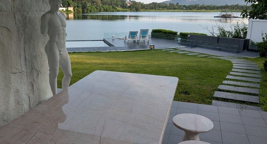 For sale 4 bedrooms villa in Kathu, Phuket