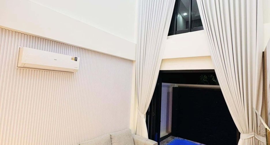For sale 3 bedrooms villa in Bang Lamung, Chonburi