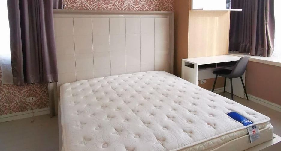 For rent 1 bed condo in Huai Khwang, Bangkok