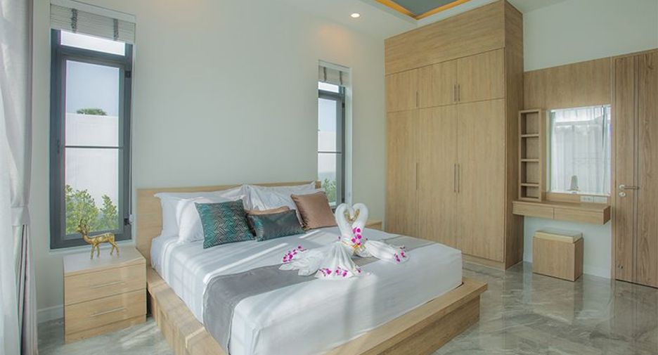 For sale 3 bedrooms villa in Cha Am, Phetchaburi