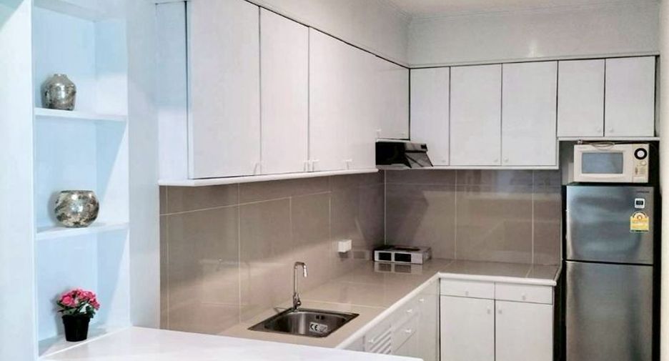 For rent 1 bed condo in Watthana, Bangkok