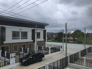 出售 3 卧室 联排别墅 在 塔朗, 普吉