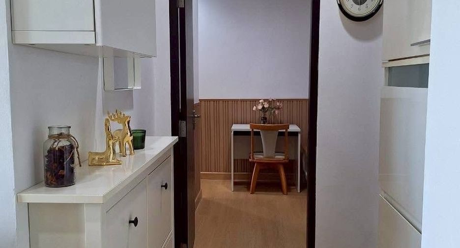 For rent 1 bed condo in Ratchathewi, Bangkok