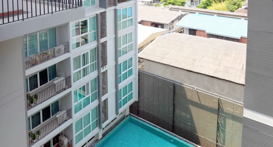 For sale 2 bedrooms condo in Watthana, Bangkok