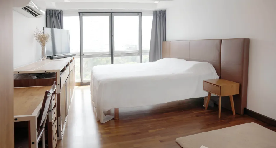 For sale 2 bedrooms condo in Watthana, Bangkok