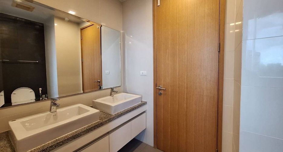 Wohnung zur Miete mit 3 Zimmer in Khlong Toei, Bangkok