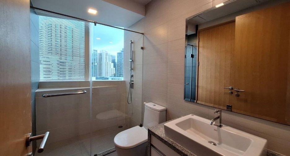 Wohnung zur Miete mit 3 Zimmer in Khlong Toei, Bangkok
