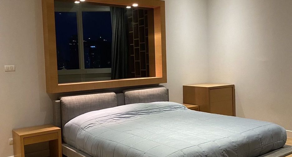 Wohnung zur Miete mit 3 Zimmer in Khlong Toei, Bangkok