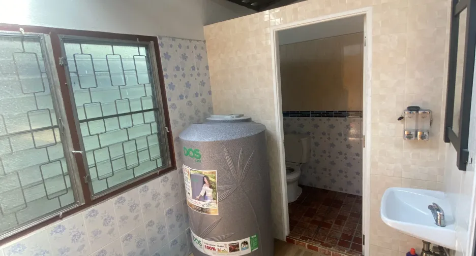 For rent 1 bed townhouse in Phra Pradaeng, Samut Prakan