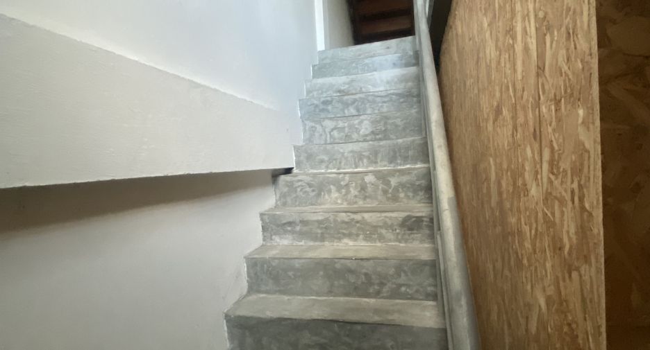 For rent 1 bed townhouse in Phra Pradaeng, Samut Prakan