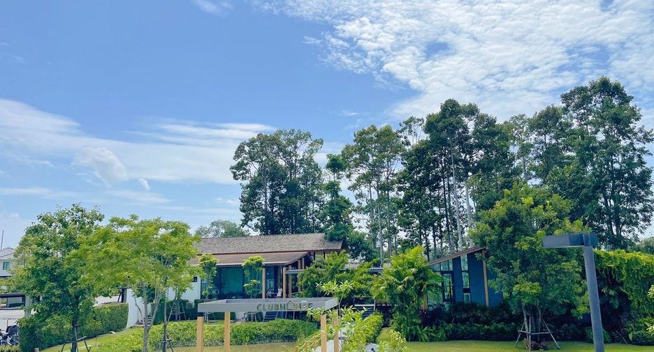 For sale 4 bedrooms house in Bang Lamung, Chonburi
