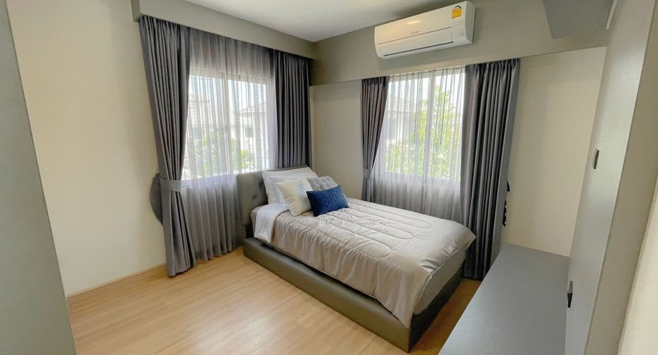 For sale 4 bedrooms house in Bang Lamung, Chonburi