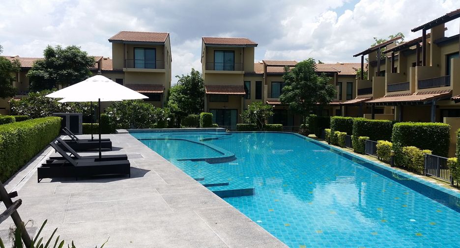 出售 3 卧室 独立屋 在 Cha-Am, Phetchaburi