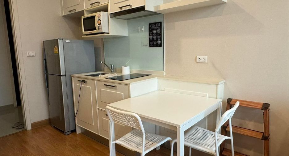 For rent 1 bed condo in Phra Khanong, Bangkok