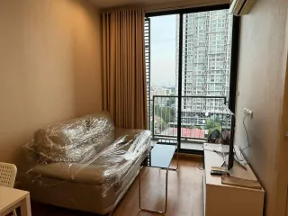 For rent 1 bed condo in Phra Khanong, Bangkok