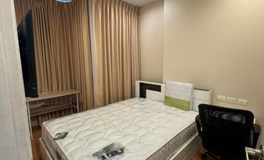 Condo en alquiler de 1 habitaciones en Phra Khanong, Bangkok