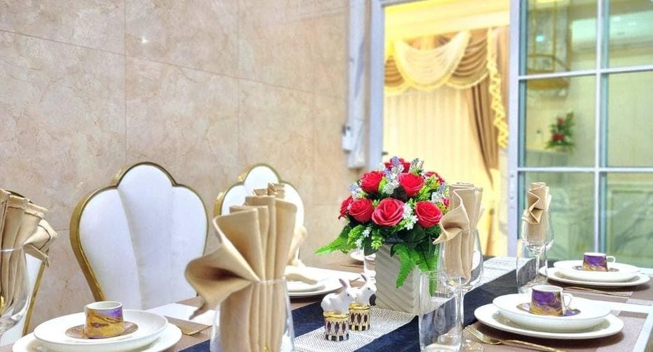 Casa en venta de 4 habitaciones en Bang Lamung, Chonburi