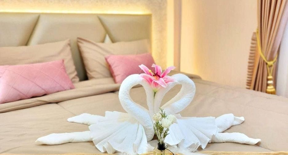 Casa en venta de 4 habitaciones en Bang Lamung, Chonburi